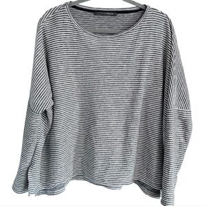 EUC Elemente Clemente Quiet Luxury Striped Tapered
Dolman Top size Small